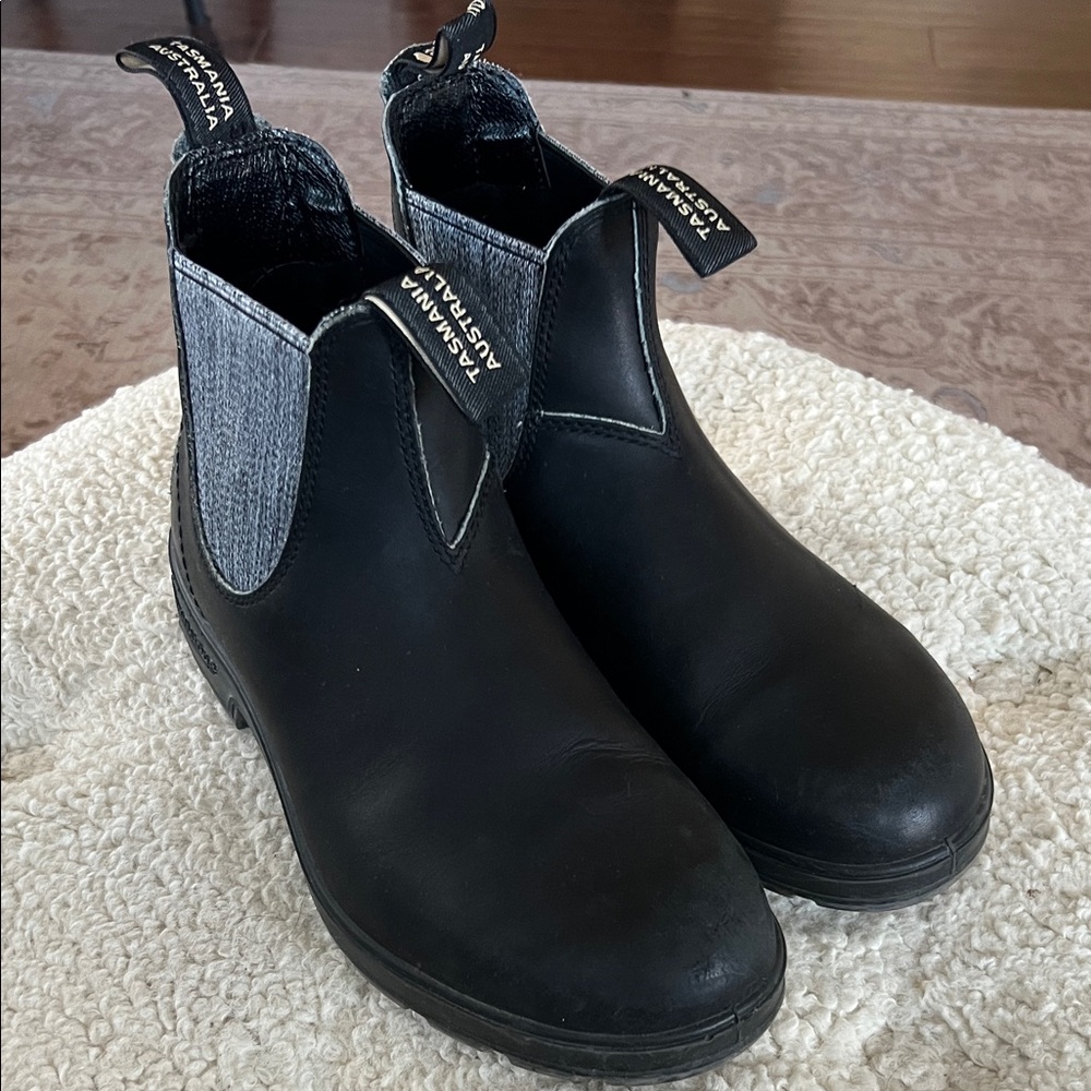 Blundstone Black and Gray Chelsea Boots